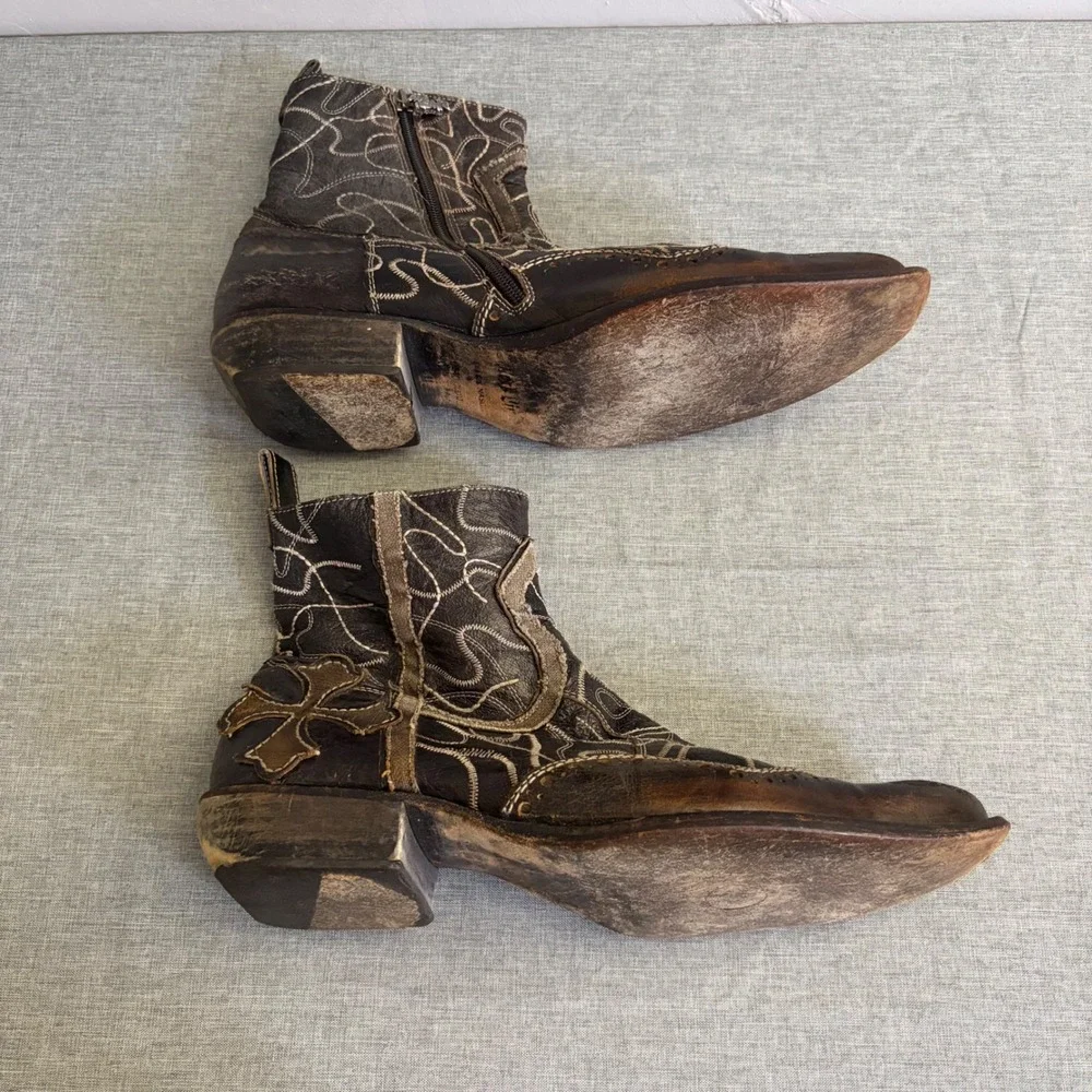 Mark Nason Boots Mens 11 Brown Rock Lir Italian‎ Leather Cross Embroidered Ankle